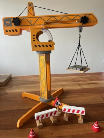 Hape Crane Lift 